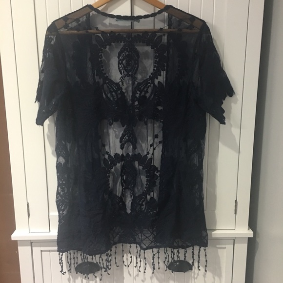Maurice’s lacey coverup/cardigan - Picture 5 of 6